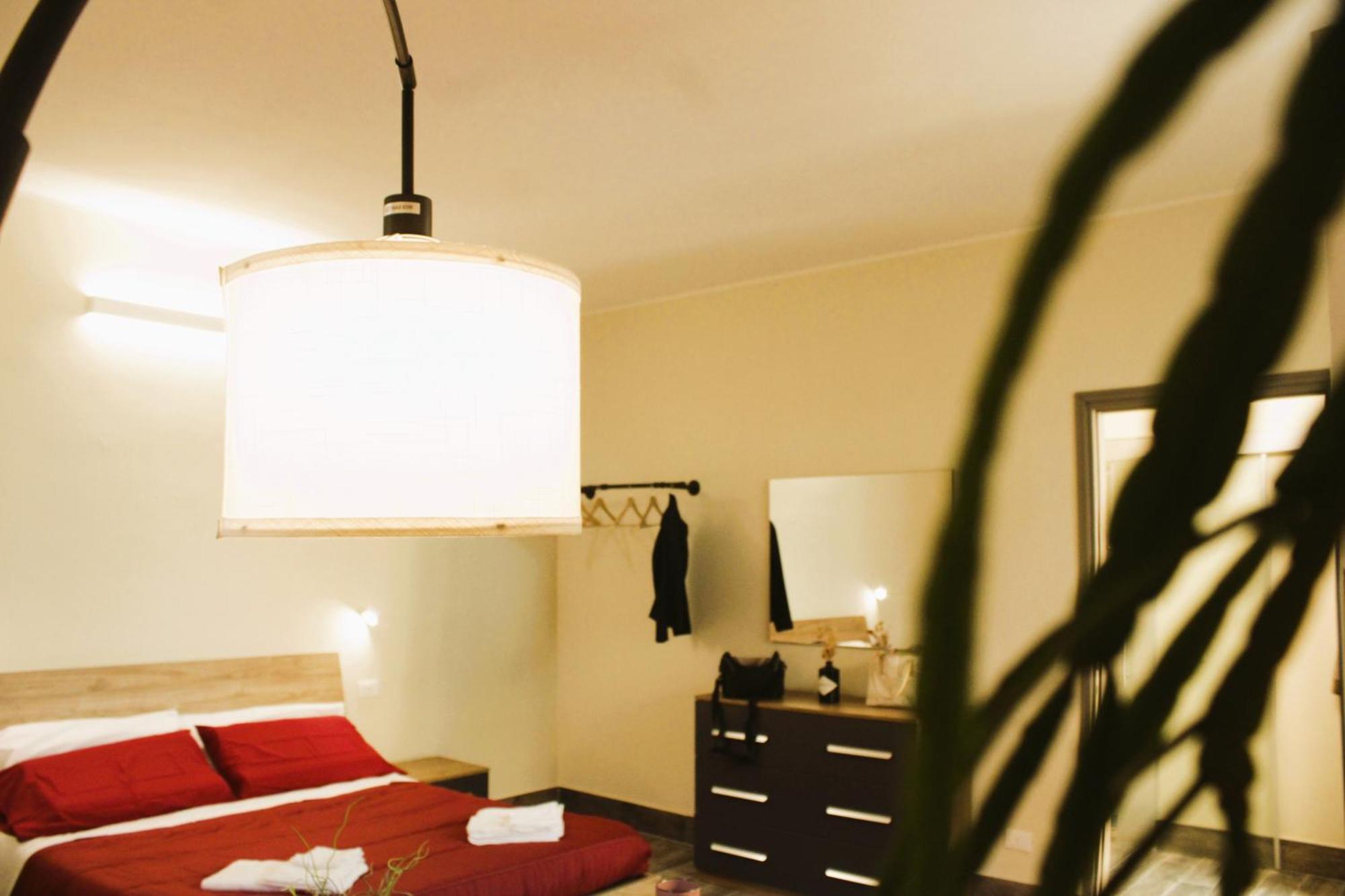 Elegante Suite Con Giardino In Centro Storico 파비아 외부 사진